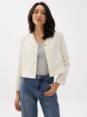 NWT Cream Textured Cropped Jacket with Gold Buttons